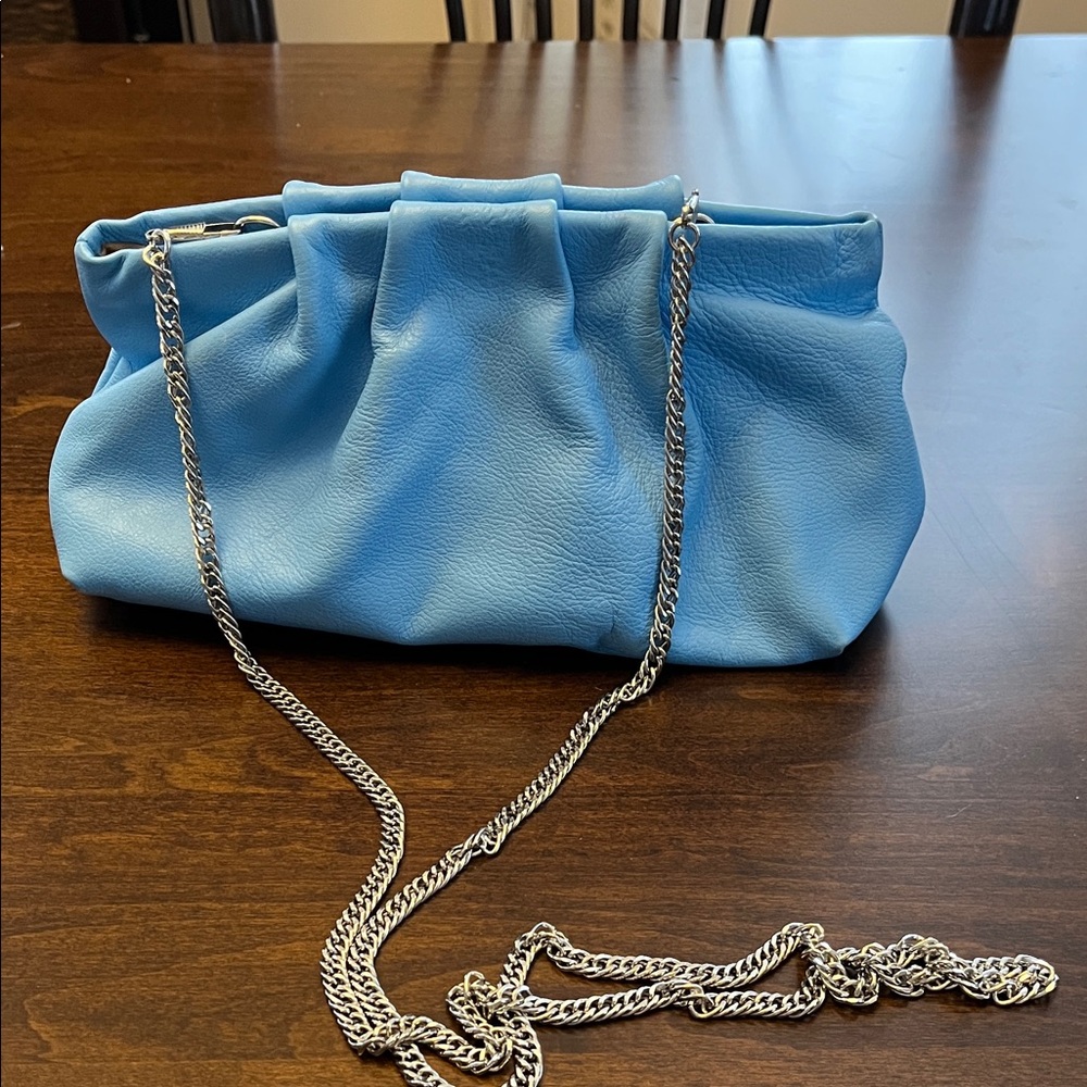 L'INTERVALLE Powder Blue Leather Clutch with Silver Chain - Picture 1 of 3